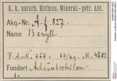 Etiketten zu Beryll (NHMW-MIN-Af827)